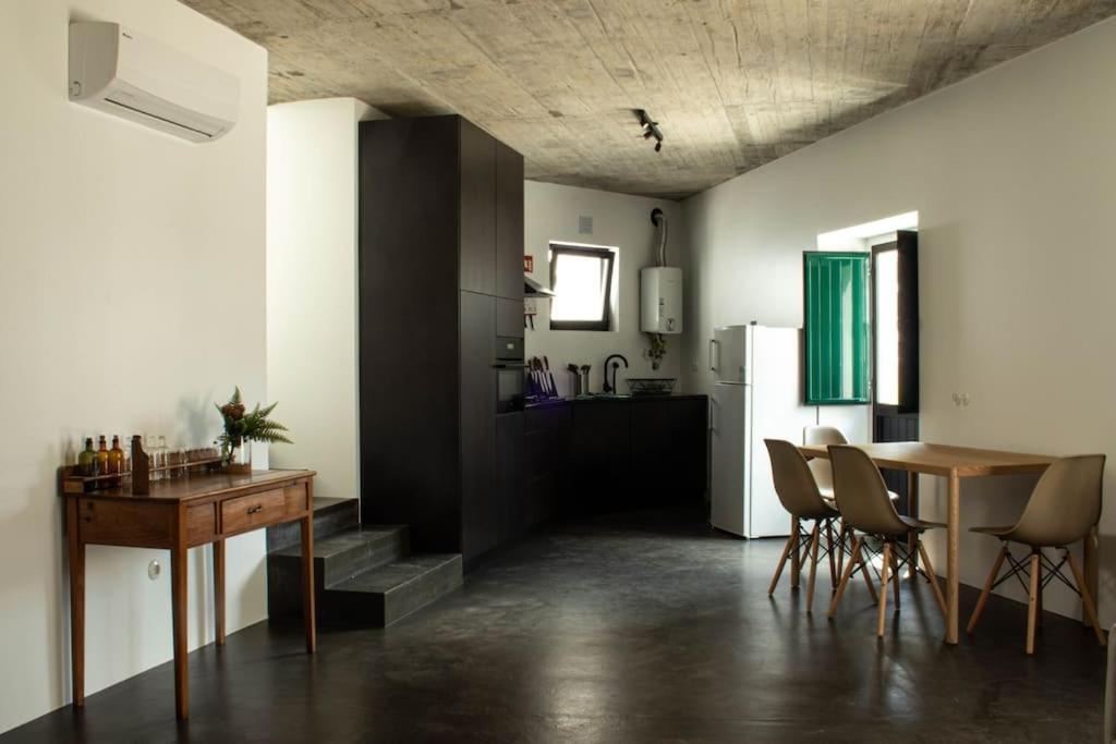 Private House In The Centre Of Condeixa Apartment Exterior foto