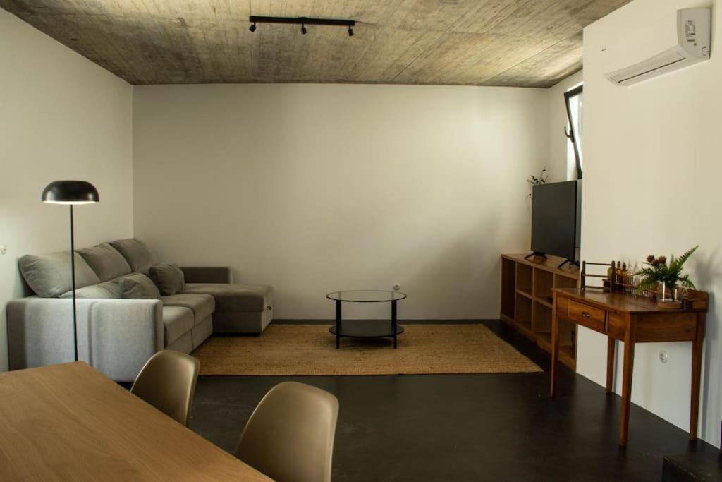 Private House In The Centre Of Condeixa Apartment Exterior foto